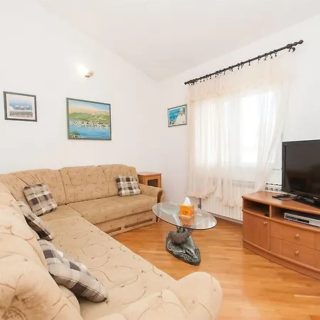 Natasa Apartament
