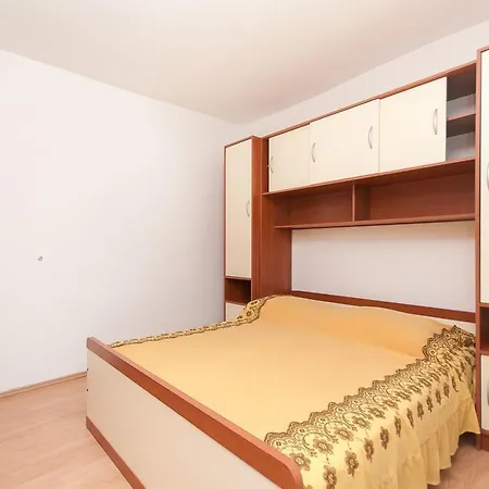 Apartament Natasa