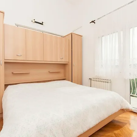 Apartament Natasa
